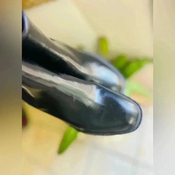 Zara brand women’s METAL TRIM BLOCK HEEL ANKLE BOOTS size 36 BLACK AND GOLD - Picture 8 of 12